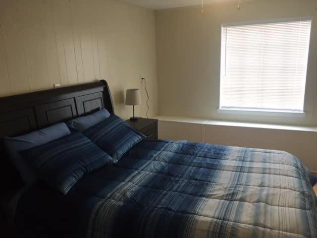 Comfortable 3 Bedroom Close To Base Sleeps 6 ロートン エクステリア 写真